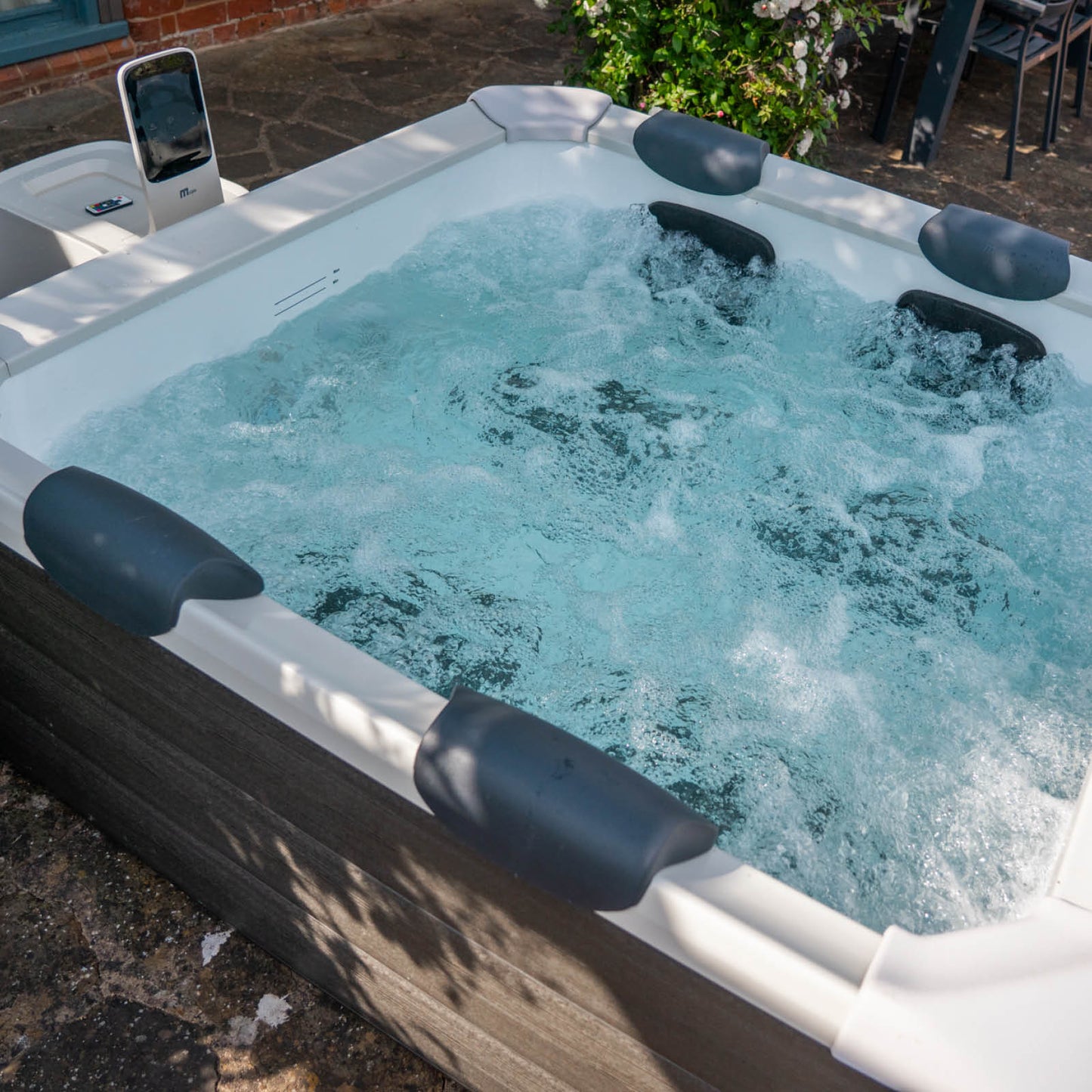 Mspa Whirlpool OSLO FRAME 6 Personen mit LED